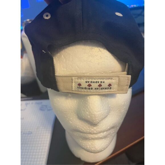 BANF Canada Snapback. Black and Burgundy. Embroidered - Picture 4 of 4